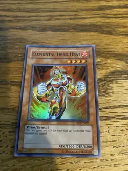 Elemental Hero Heat PP02-EN007 Premium Pack 2 Unlimited - Image 2
