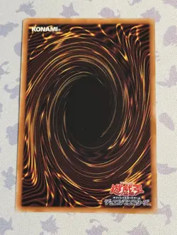 Yugioh - Dark Magician Ultra Rare QCCU-JP001 25th Side:Unity - Image 2