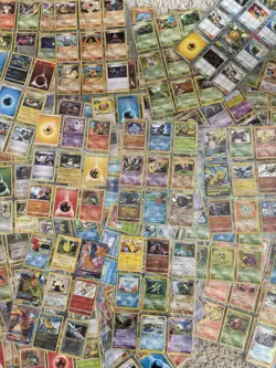 Pokemon Trading Cards Random Lot of 430+ Cards (Common/Uncommon/Holo) - Image 1