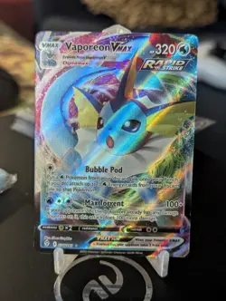 Pokemon TCG Vaporeon VMAX Evolving Skies Holo Ultra Rare - Image 1