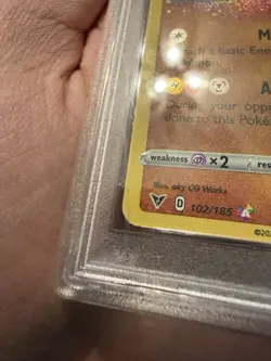2020 POKEMON SWORD & SHIELD VIVID VOLTAGE #102 ZAMAZENTA PSA 9 - Image 4