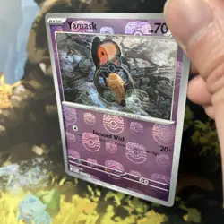 Yamask (White Flare 39/86) Master Ball pattern reverse holo rare Pokemon card - Image 2