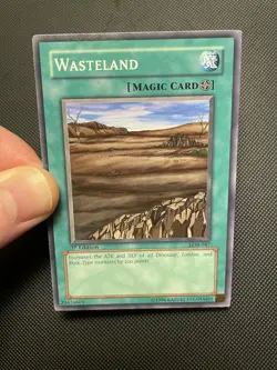 Yugioh Wasteland LOB-047 1st Edition Legend of Blue Eyes NA English Vintage - Image 5