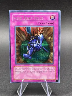 Acid Trap Hole (Dark Duel Stories) DDS-005 Yu-Gi-Oh! - Near MINT NM - Image 1