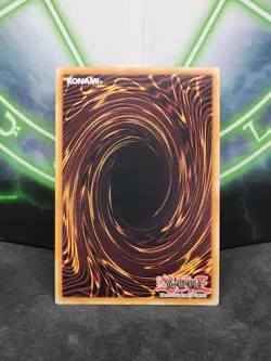 Yugioh Red-Eyes Black Dragon LDS1-EN001 Green Ultra Rare 1st Edition NM - Image 2