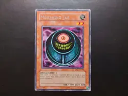 Yugioh - Morphing Jar DB2-EN104 Rare - Image 1