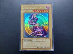 Yugioh - Dark Magician SDY-006 Ultra Rare - Image 1