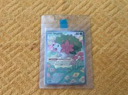 POKEMON TCG - SHAYMIN - 185/182 - ILLUSTRATION RARE - S&V DESTINED RIVALS - NEW - Image 3