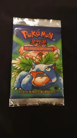 Pokemon Korean Base Set 1st edition Booster Pack Venusaur - Image 1