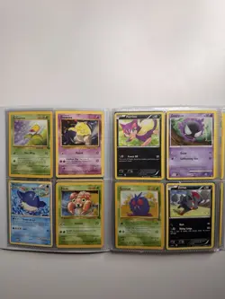 Pokemon Card Lot 163 Cards Binder Mixed Vintage Modern Galarian Rapidash V - Image 5