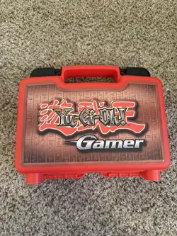 Yu-Gi-Oh! TCG Effect 31 Card Lot Blue-Eyes White Dragon Red Carrying Case - Image 2