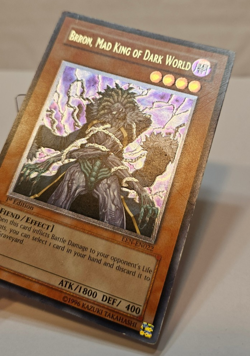 Ultimate Rare Brron, Mad King of Dark World EEN-EN022 1st Edition Yugioh 941 - Image 4