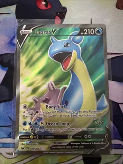 Lapras V 189/202 Ultra Rare Sword & Shield Pokemon Near Mint - Image 1