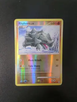 Pokemon TCG Rhyhorn Diamond & Pearl 95/130 Reverse Holo Common Lp - Image 1