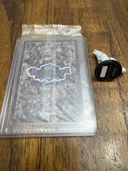 Yugioh! Dungeon Dice Monsters DDM Silver Fang Figure (B2-12) + Original Card ￼ - Image 2