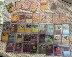 Pokemon TCG Crown Zenith 20-Card random Pikachu Umbreon V Gengar Holo Full Art - Image 1