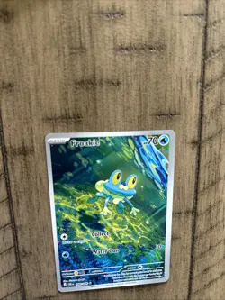 The Pokemon Company Froakie 038/064 Shrouded Fable IR Holo Full Art 70 HP - Image 4