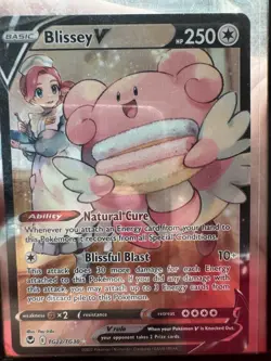 Blissey V TG22/TG30 Basic 250 HP Holo Blissful Blast Pokemon TCG Card 2022 - Image 1