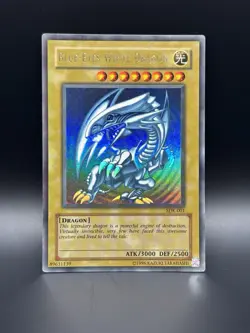 Yu-Gi-Oh! Blue-Eyes White Dragon SDK-001 & Red-Eyes B. Dragon SDJ-001 - Image 1