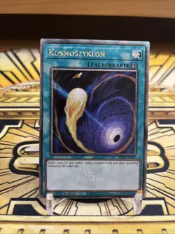 Yugioh Kosmoszyklon RA02-DE061 Quarter Century Secret Rare - Image 1