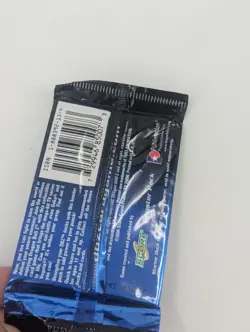 2000 Score DragonBall Z Factory Sealed Saiyan Saga Series Booster Pack (9 Cards) - Image 3