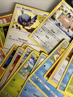 POKEMON CARDS BIG BUNDLE UNCHECKED 2018 2019 2020 What You See Is What You Get - Image 3