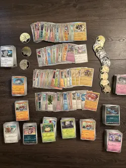Pokemon Mixed Lot 185 Holo/Reverse Holo 125 Chaos Rising Common 500 + Commons Nm - Image 1