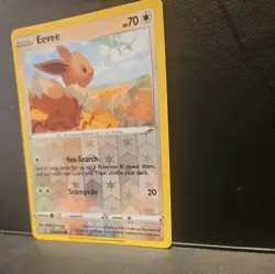 Pokemon Eevee 125/203 Reverse Holo SWSH07: Evolving Skies NM oc - Image 3