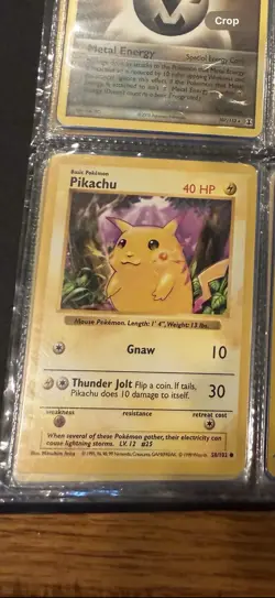 Pokemon TCG Pikachu Red Cheeks Base Set Shadowless Card 58/102 - Image 1