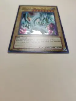 Blue-Eyes White Dragon RP01-EN001 Retro Pack Ultra Rare LP - Image 4