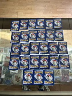Pokemon FOSSIL Incomplete Uncommon/Common/Trainer Set 27/32 - Image 2