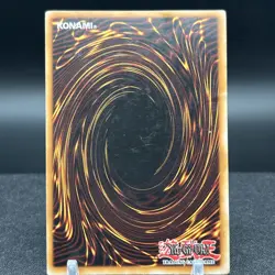 Blue Eyes White Dragon SDBE-EN001 1st Edition Ultra Rare Yugioh Card - Image 3