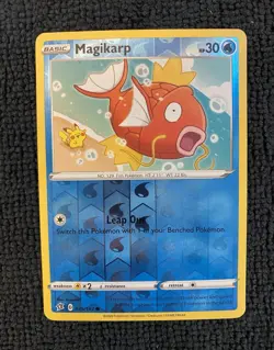 Pokemon TCG Magikarp 039/192 SWSH02: Rebel Clash Reverse Holo EN 2020 - Image 1