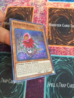 Yu-GI-Oh! Glow-Up Bloom SR07-EN003 Super Rare 1st Edition Near Mint - Image 2