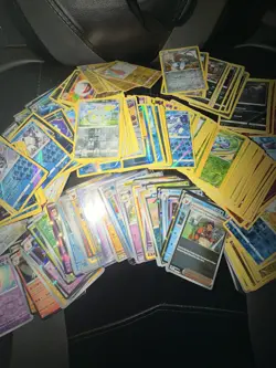 Pokemon Card Bulk Lot 50 HOLO/REVERSE HOLO , GUARANTEED V/EX/UR - Image 4