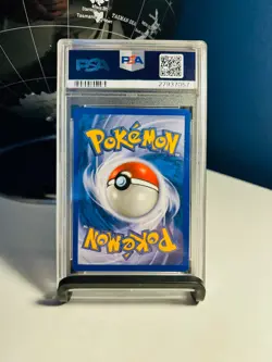 Magcargo H16/H32 - Skyridge - Holo - PSA 10 | Pokemon - Image 2