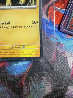Raikou - (Cosmo Holo) 048/132 Mega Evolution Holo -BLISTER EXCLUSIVE Pokemon TCG - Image 3