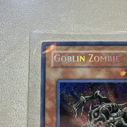 Konami Yu-Gi-Oh! Goblin Zombie PTDN-EN098 Phantom Darkness Holo Effect 1100/1050 - Image 5