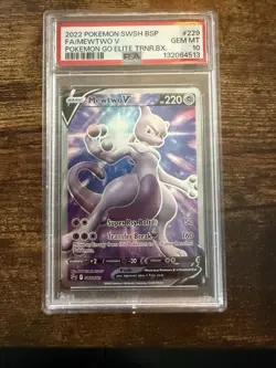 2022 POKEMON SWSH BSP#229FA/MEWTWO V GEM MT POKEMON GO ELITE TRNR.BX. - Image 1