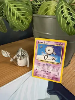 Unown B Neo Revelation 39/64 Vintage Pokemon Card TCG WOTC UK ✨ - Image 1