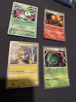 Pokemon TCG Vintage Holo 4 Card Lot - Shaymin Raikou Meganium Typhlosion 2009 - Image 1