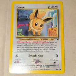 Pokemon TCG Eevee 38/75 Neo Discovery Unlimited Regular LP - Image 1