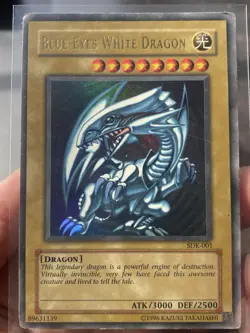 Konami Yugioh Blue-Eyes White Dragon Starter Deck Kaiba Ultra Rare SDK-001 - Image 1