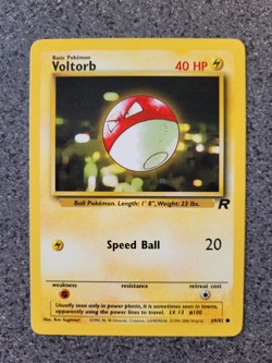 Pokemon Pokemon Voltorb Non Holo Card 69/82 2000 excellent condition WOTC - Image 1