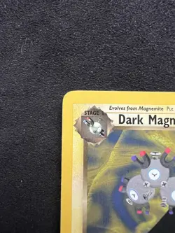 LP Dark Magneton 28/82 Team Rocket Regular Non Holo Rare Vintage Card Pokemon - Image 2