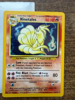 Pokemon TCG Ninetales, Base Set 12/102 - Holographic, rare - Image 1