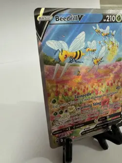 The Pokemon Company Beedrill V Alternate Full Art Holo Astral 161/189 HP 210 - Image 4