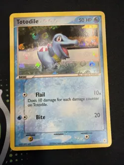 Pokemon 2004 EX-Hidden Legends Reverse Holo Card Totodile 79/101 NM Unplayed - Image 1