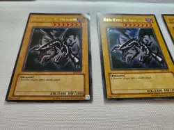 Red Eyes B. Dragon sdj-001 ultra rare unlimited x3 - Image 4