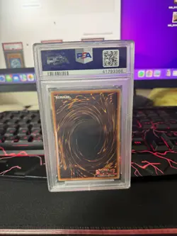2002 Yu-Gi-Oh! Blue-Eyes White Dragon SDK-001 EUROPE Ultra Rare PSA 9 MINT - Image 2